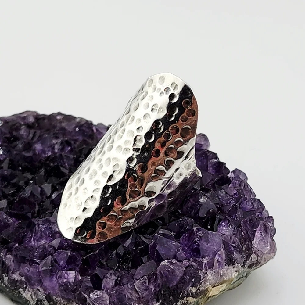 HAMMERED SADDLE STERLING SILVER RING WOMENS SIZE 8